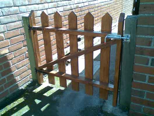 Gate custom made wooden gate manufactured and installed by SKWORKS